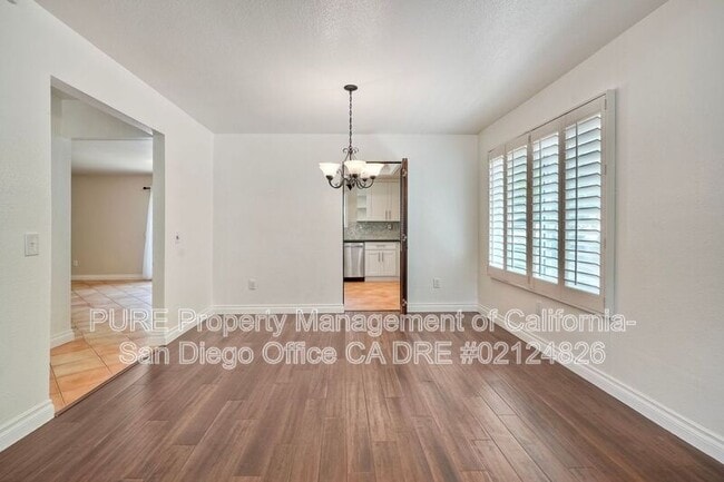 Foto del edificio - 461 Ridgeview Ct
