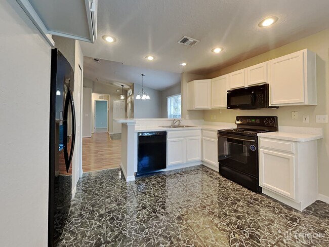 Building Photo - 6534 Covewood Dr