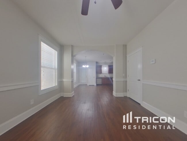 Foto del edificio - 141 Park Ridge Way