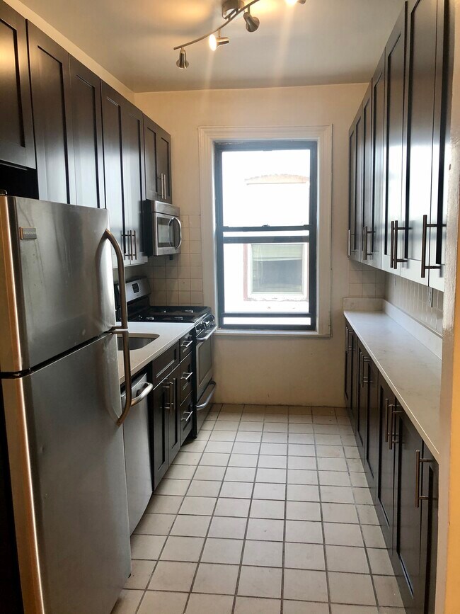 Foto del edificio - 3542 28th St