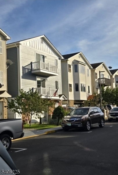 Building Photo - 89 Sumo Village Ct