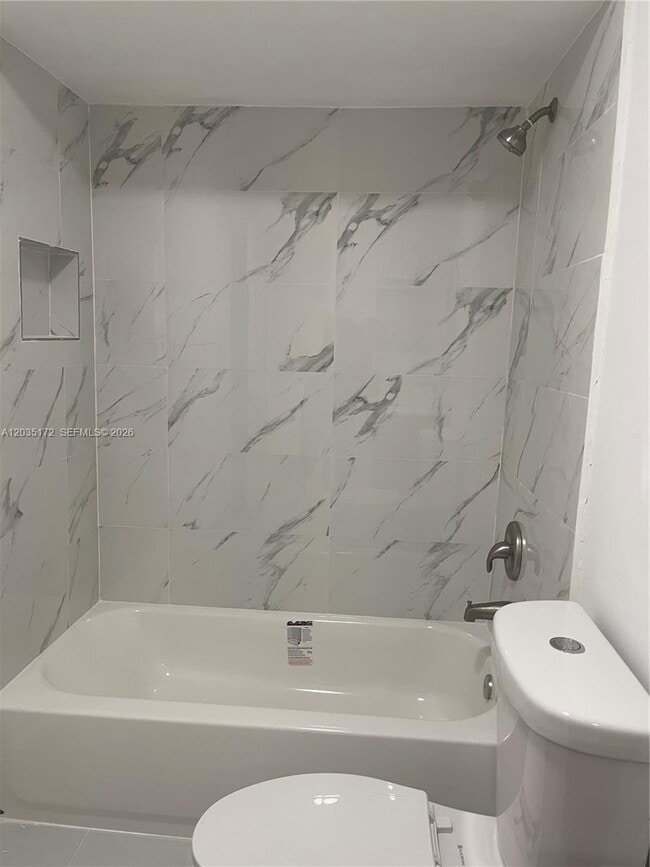 Building Photo - 17255 SW 95th Ave