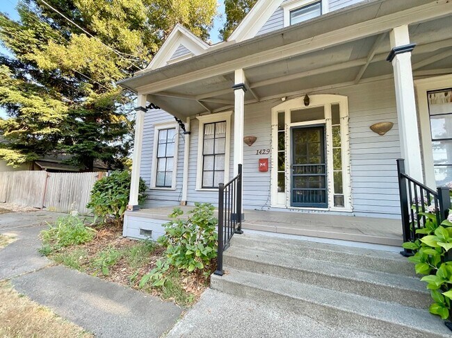 Foto del edificio - 1429 Elm St