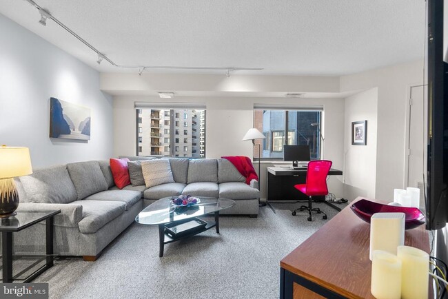 Foto del edificio - 900 N Stafford St