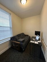 Building Photo - 119 Daly Ave