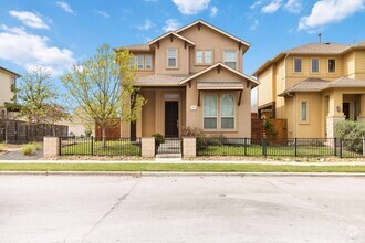 Building Photo - 1614 Frontier Valley Dr