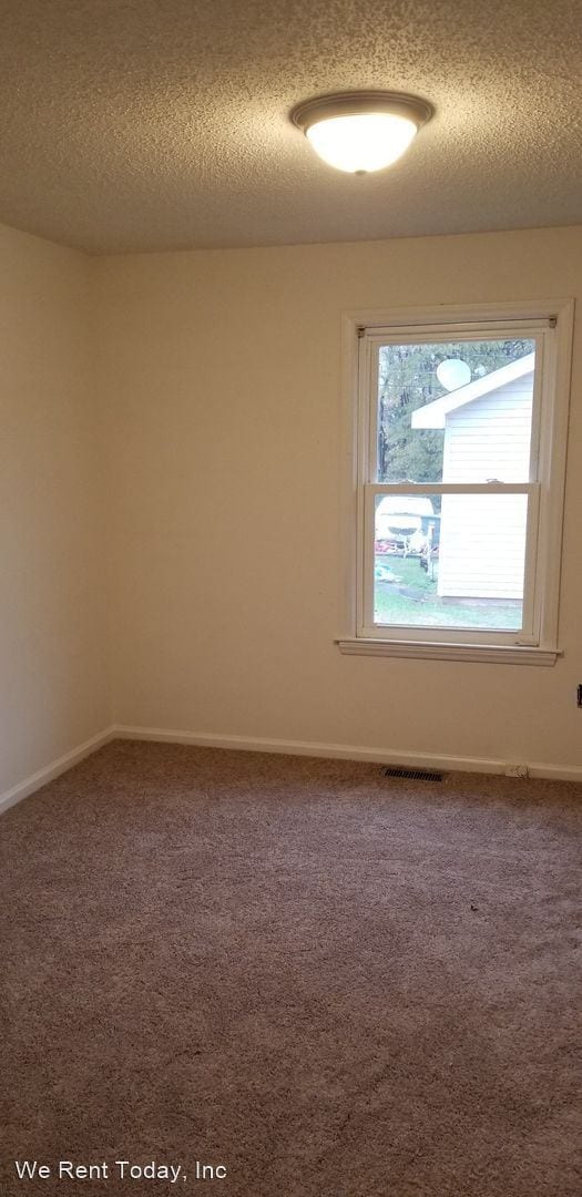 Building Photo - 3 br, 1 bath House - 2211 Nelson Street