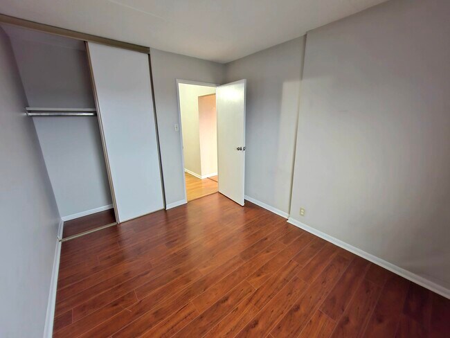 Photo du bâtiment - 155 Mystery Lake Dr