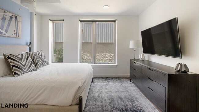 Foto del edificio - 700 Hamilton Ave