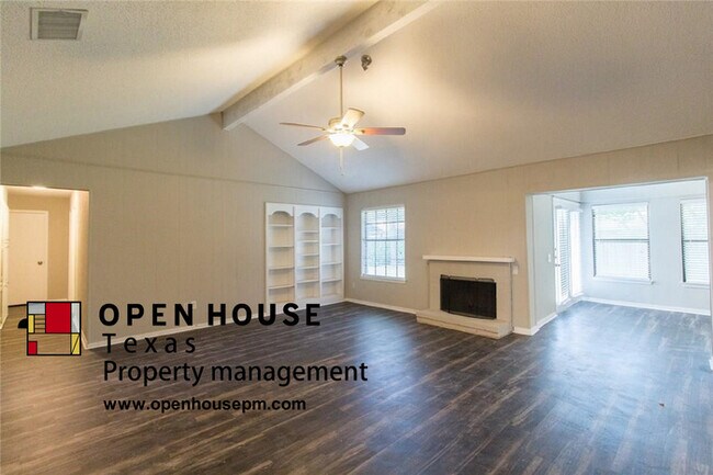 Building Photo - 1522 Clover Hill Rd, Mansfield