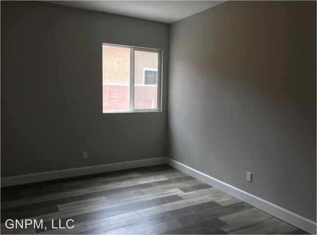 Building Photo - 5 br, 3 bath Apartment - 235 E 82nd St