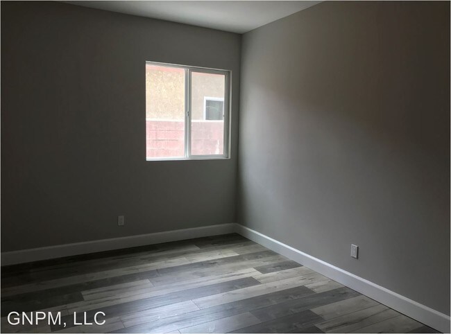 Foto del edificio - 5 br, 3 bath Apartment - 235 E 82nd St