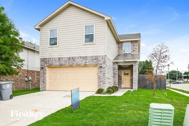 Building Photo - 9935 Rio Doso Dr