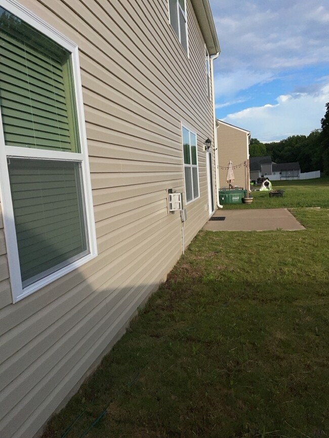 Foto del edificio - Beautiful Fountain Inn Home