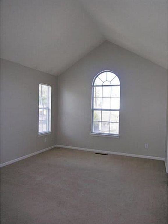 Gran cantidad de luz natural - 1640 Pattington Cir