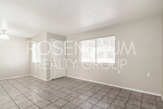 Foto del edificio - 3028 N Castro Ave