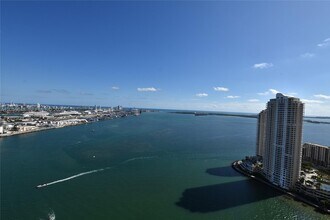 Building Photo - 335 S Biscayne Blvd