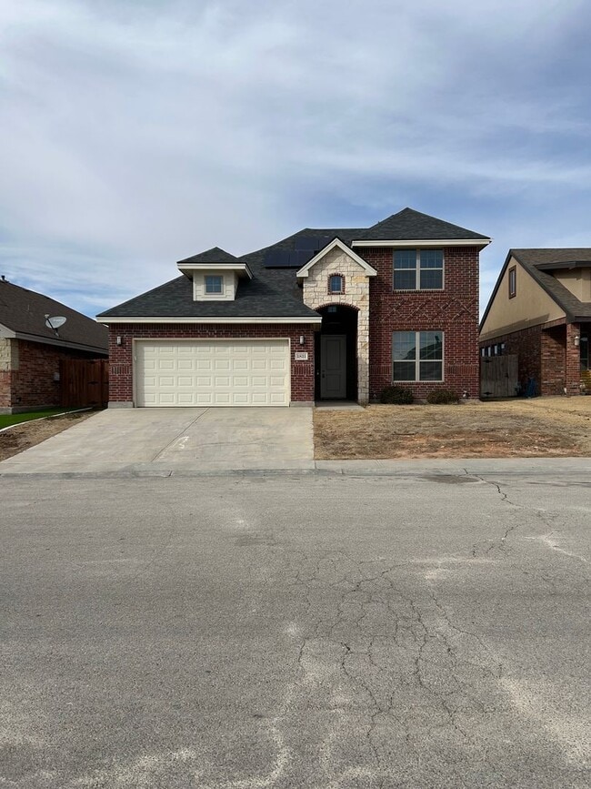 Building Photo - Beautiful on Boise Drive!