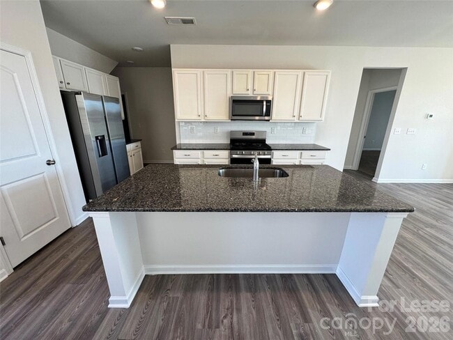 Building Photo - 1007 Maylen Trce