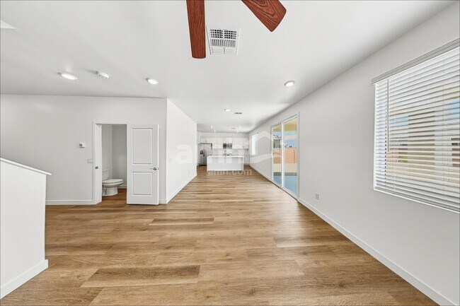 Foto del edificio - 13124 N Honest Endeavor Wy