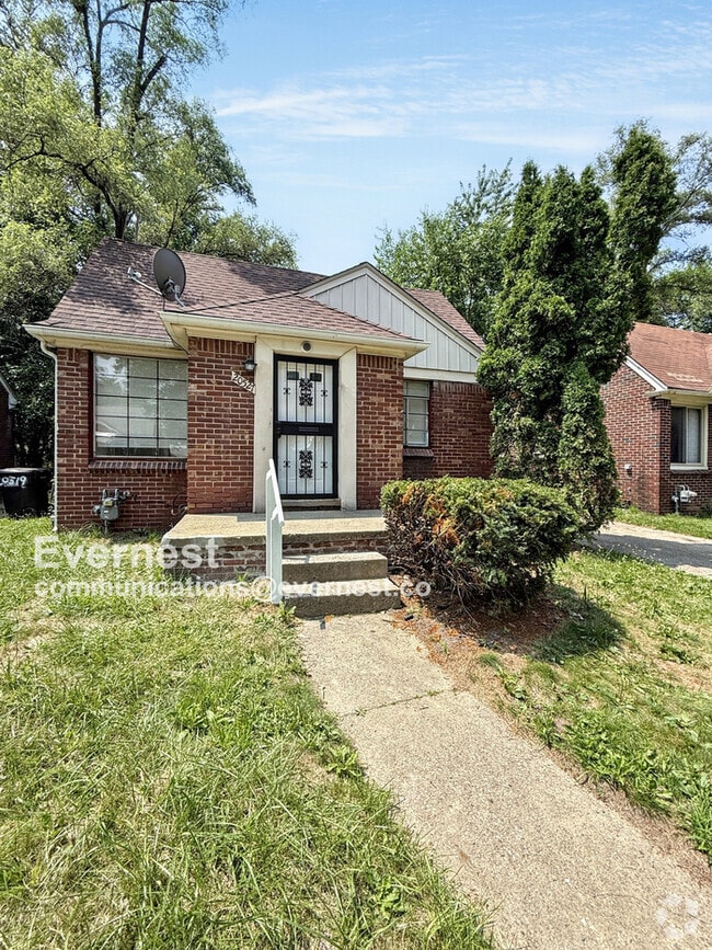 Building Photo - 20527 Rosemont Ave