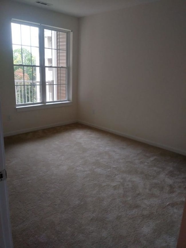 Building Photo - 2 bedroom in Weymouth MA 02190