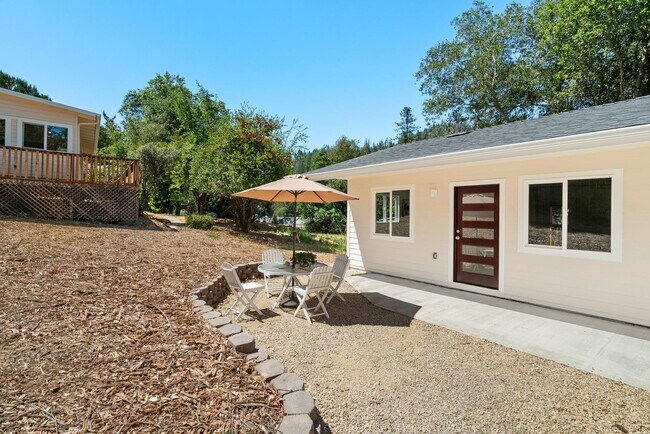 Foto del edificio - Spacious Newly Built ADU – Modern Comfort Close to Town