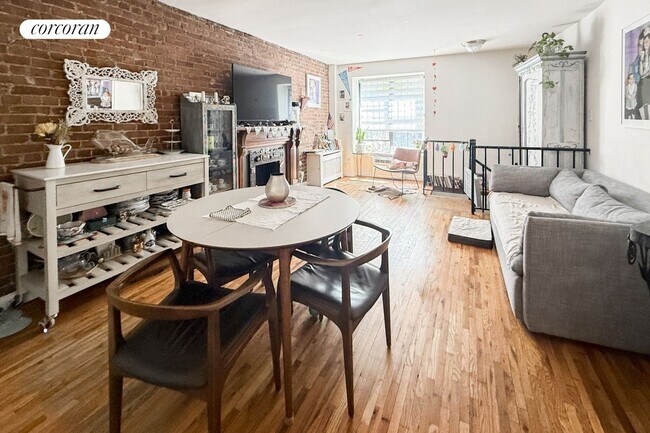 Foto del edificio - 127 W 81st St