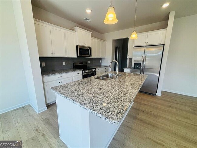 Foto del edificio - 206 Bastian Dr