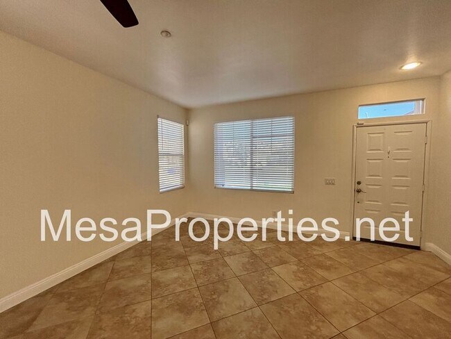 Building Photo - 7440 Freeport Cir