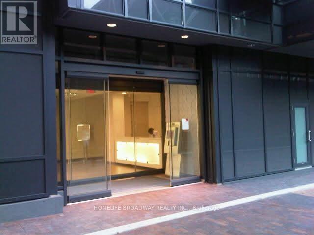 Primary Photo - 560 Front St W