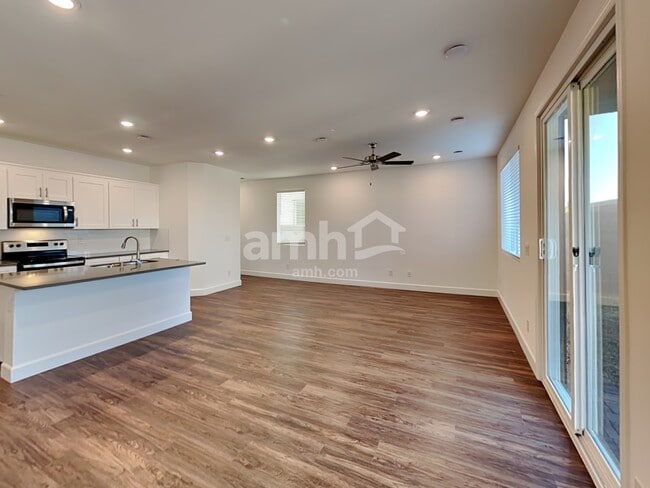 Building Photo - 9127 Liberty Cap Ct