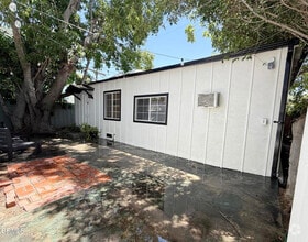 Building Photo - 10832 Otsego St