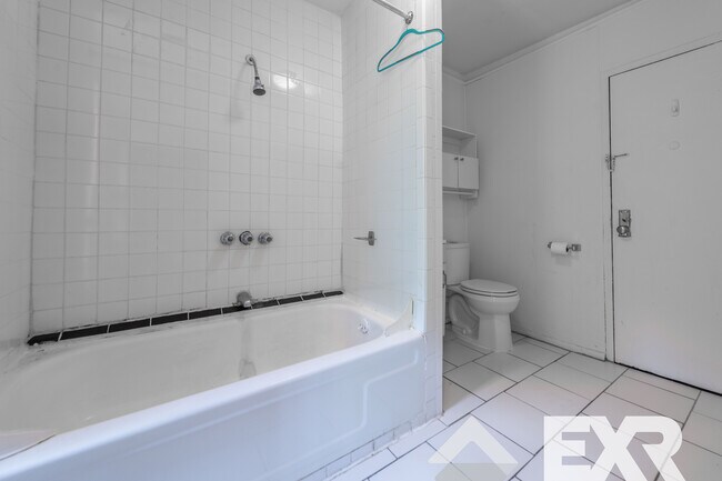 Foto del edificio - 107 5th Ave