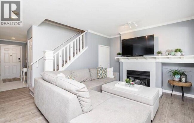 Photo du bâtiment - 11757-11236 236 St