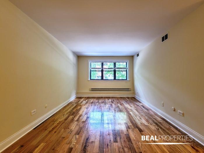 Primary Photo - 1 bedroom in CHICAGO IL 60614