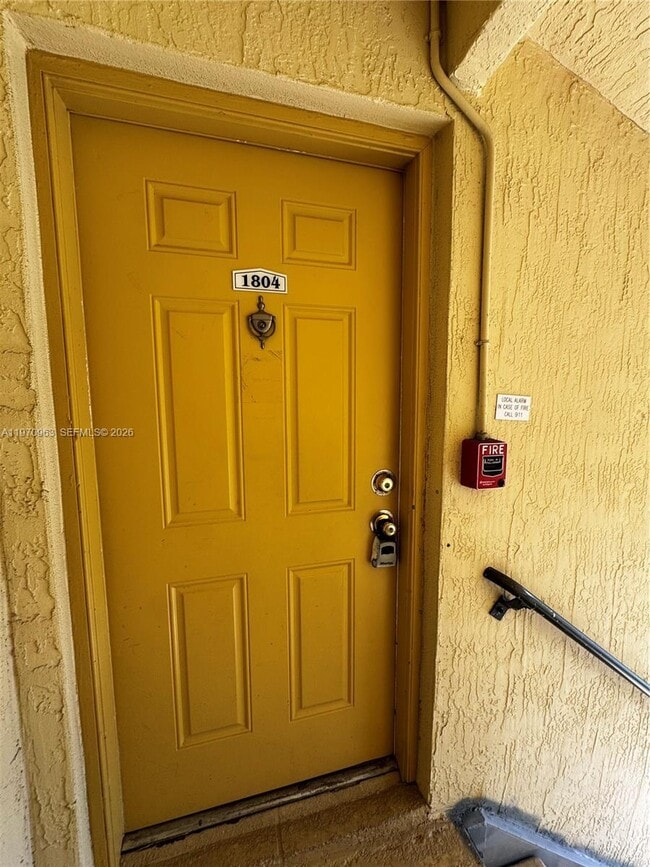 Building Photo - 1257 SW 46th Ave