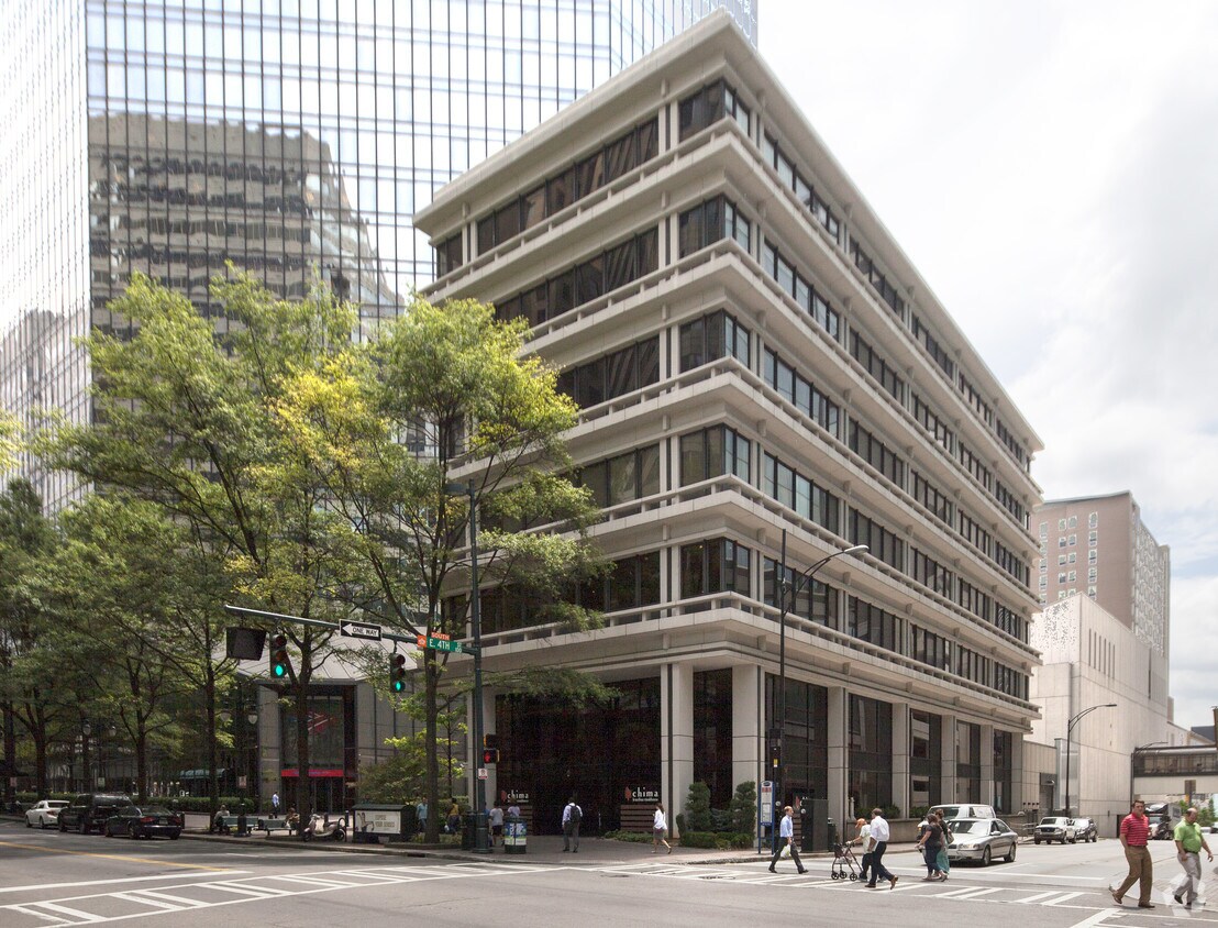 139 S Tryon St, Charlotte, NC 28202 Apartments Charlotte, NC