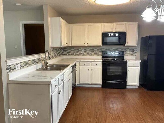 Building Photo - 3945 German Pointer Way