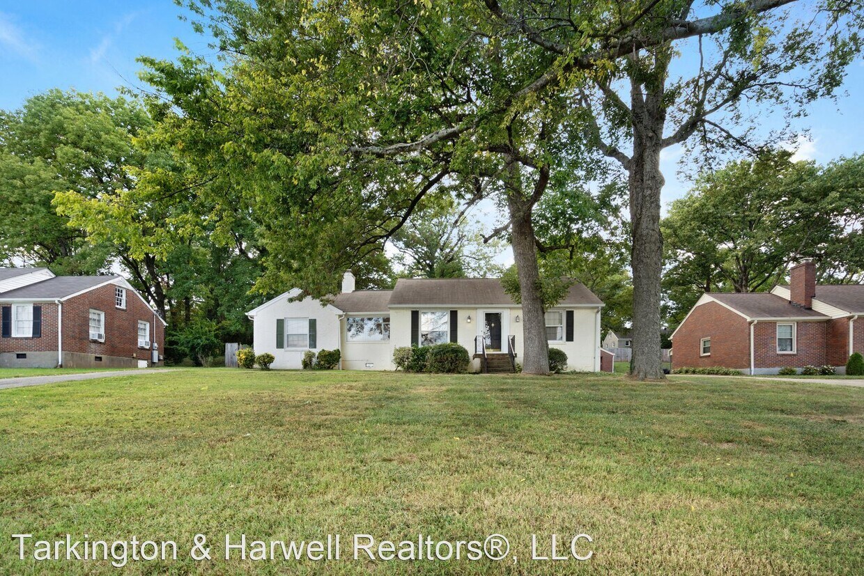 Primary Photo - 3 br, 1 bath House - 117 White Bridge Pk.