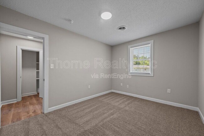 Foto del edificio - 2501 St Andrew St