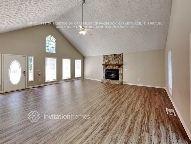 Building Photo - 914 Allatoona Rd