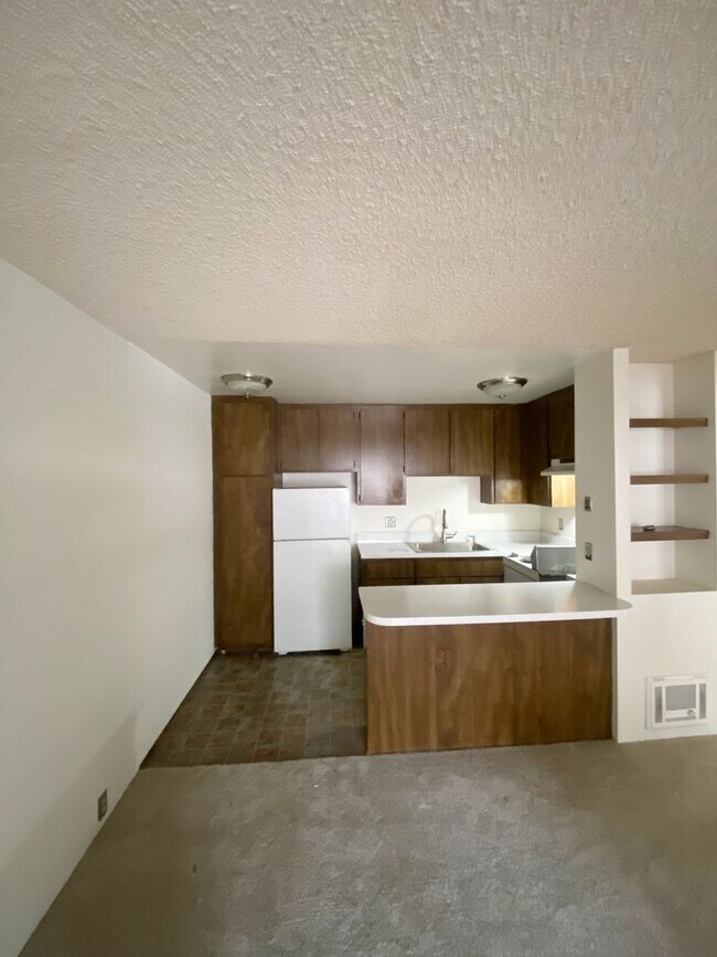 6376 Rancho Mission Rd Unit 412, San Diego, CA 92108 Condo for Rent