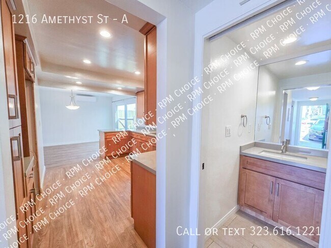 Building Photo - 1216 Amethyst St
