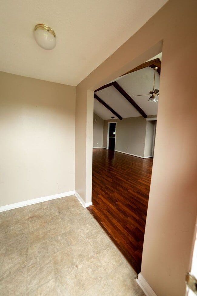 Building Photo - Charming 3-Bedroom Home in Old Hickory