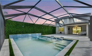 Building Photo - 7265 Wilton Dr N