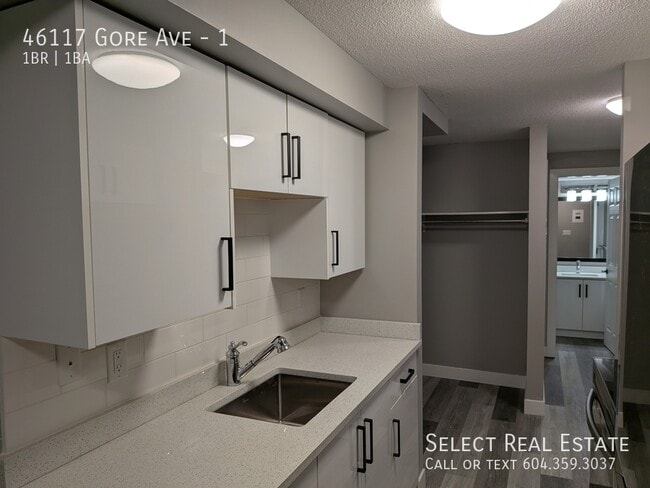 Building Photo - 46117 Gore Ave