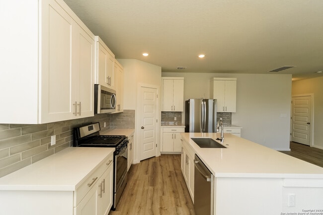 Building Photo - 15062 PALM DESERT COURT