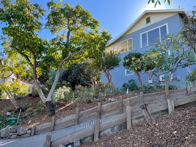 Foto del edificio - 43 Bishop Rd