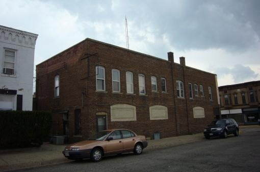Primary Photo - 315-317 Dewitt St
